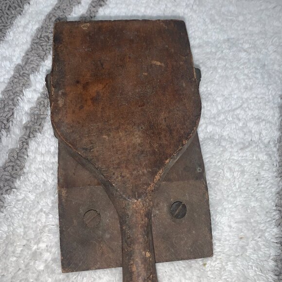 ANTIQUE PARKER FOUNDATION FASTENER BEEKEEPING HONEY TOOL - Picture 3 of 12